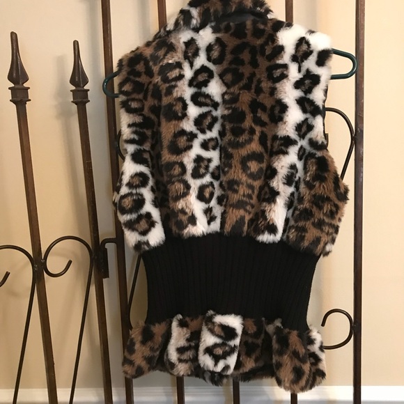 VEST ❌❌❌❌❌❌❌❌ S O L D - Picture 8 of 8